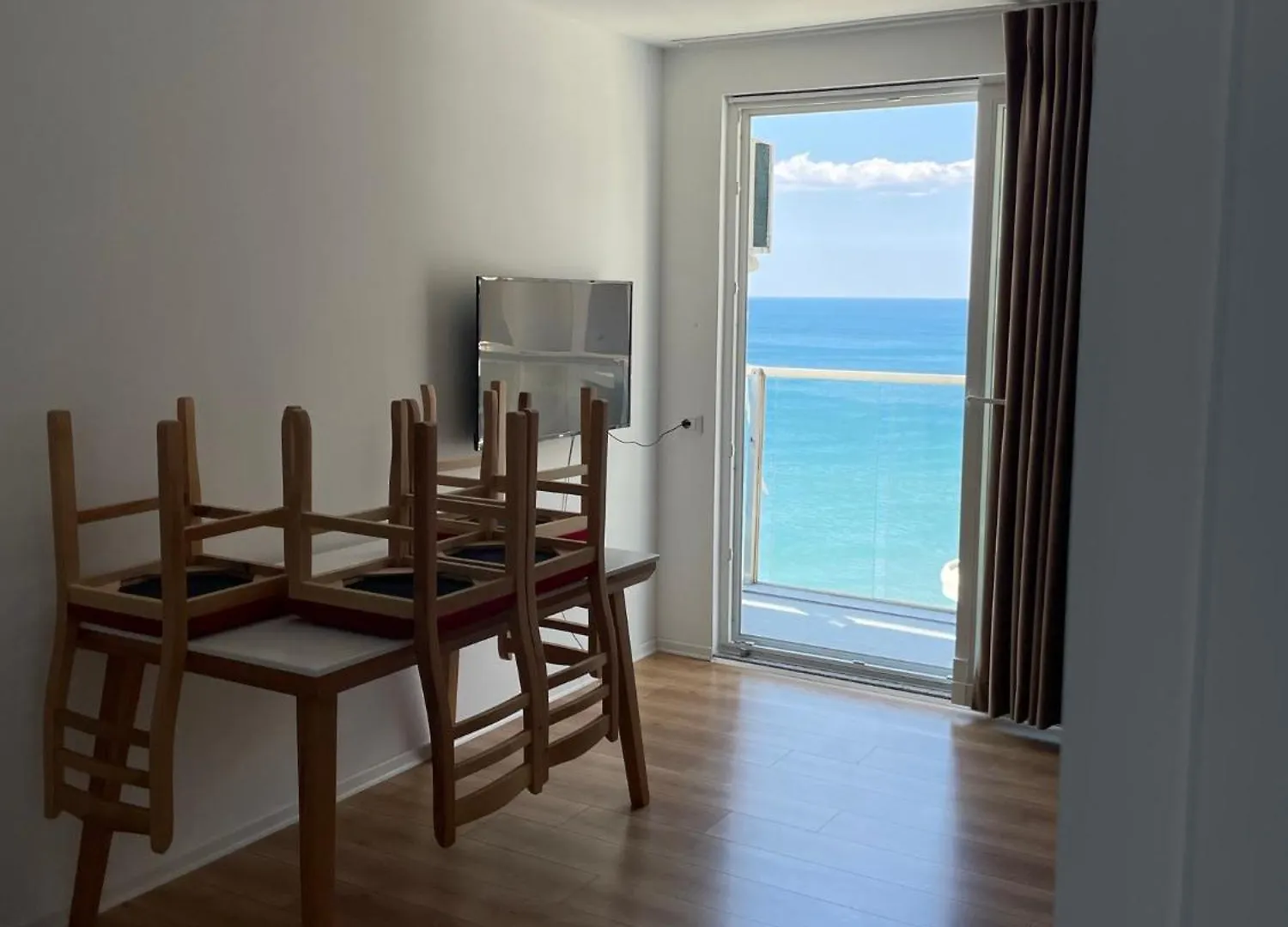 Hotel Suite Rana Hedhun Shëngjin
