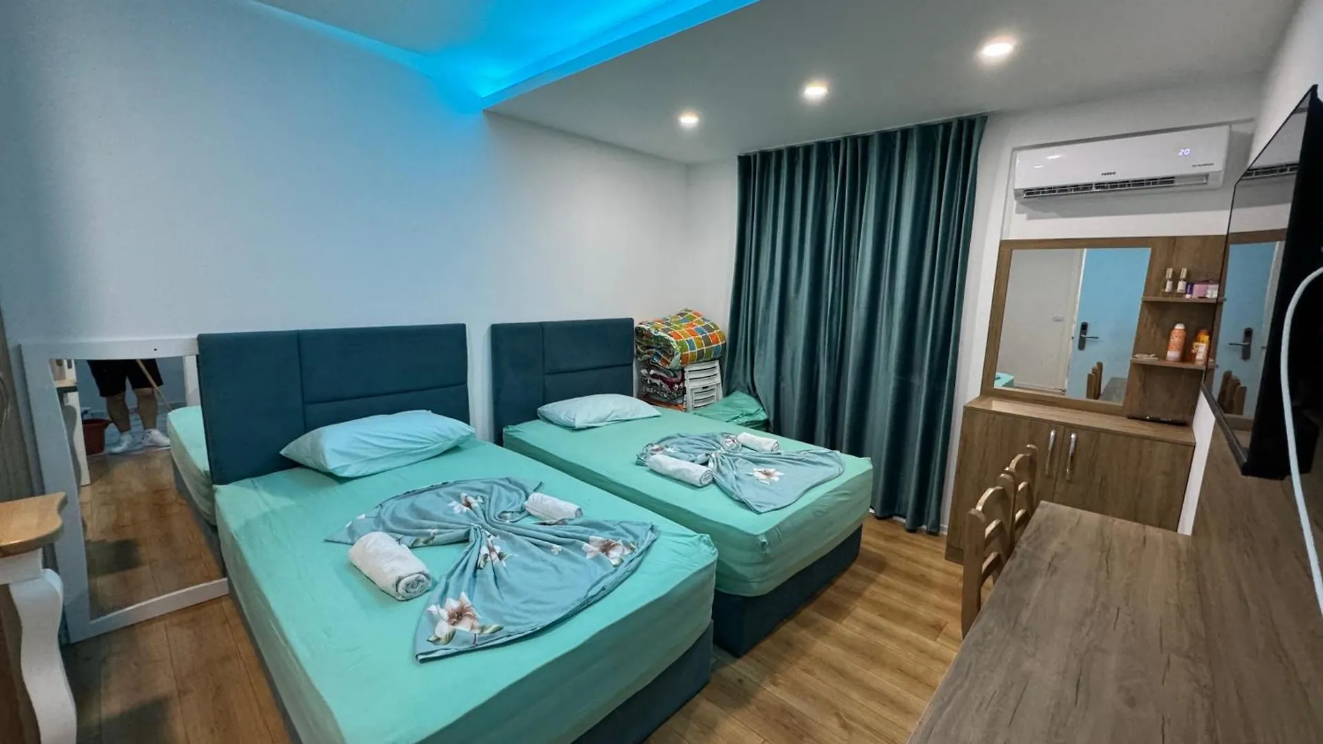 Hotel Suite Rana Hedhun Shengjin