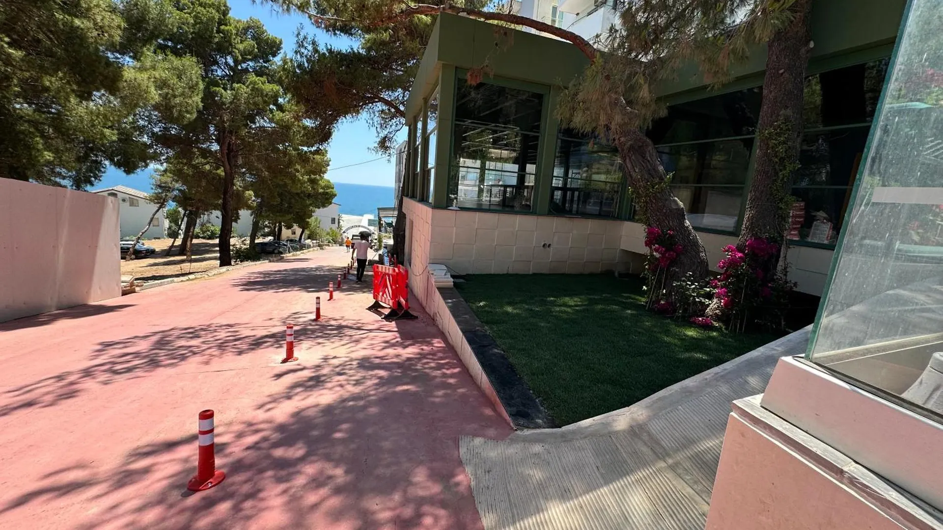 Otel Suite Rana Hedhun Shëngjin Arnavutluk
