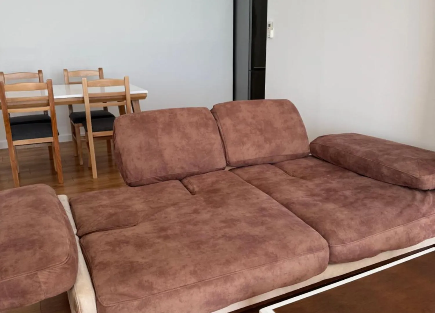 Suite Rana Hedhun Shëngjin 0*,