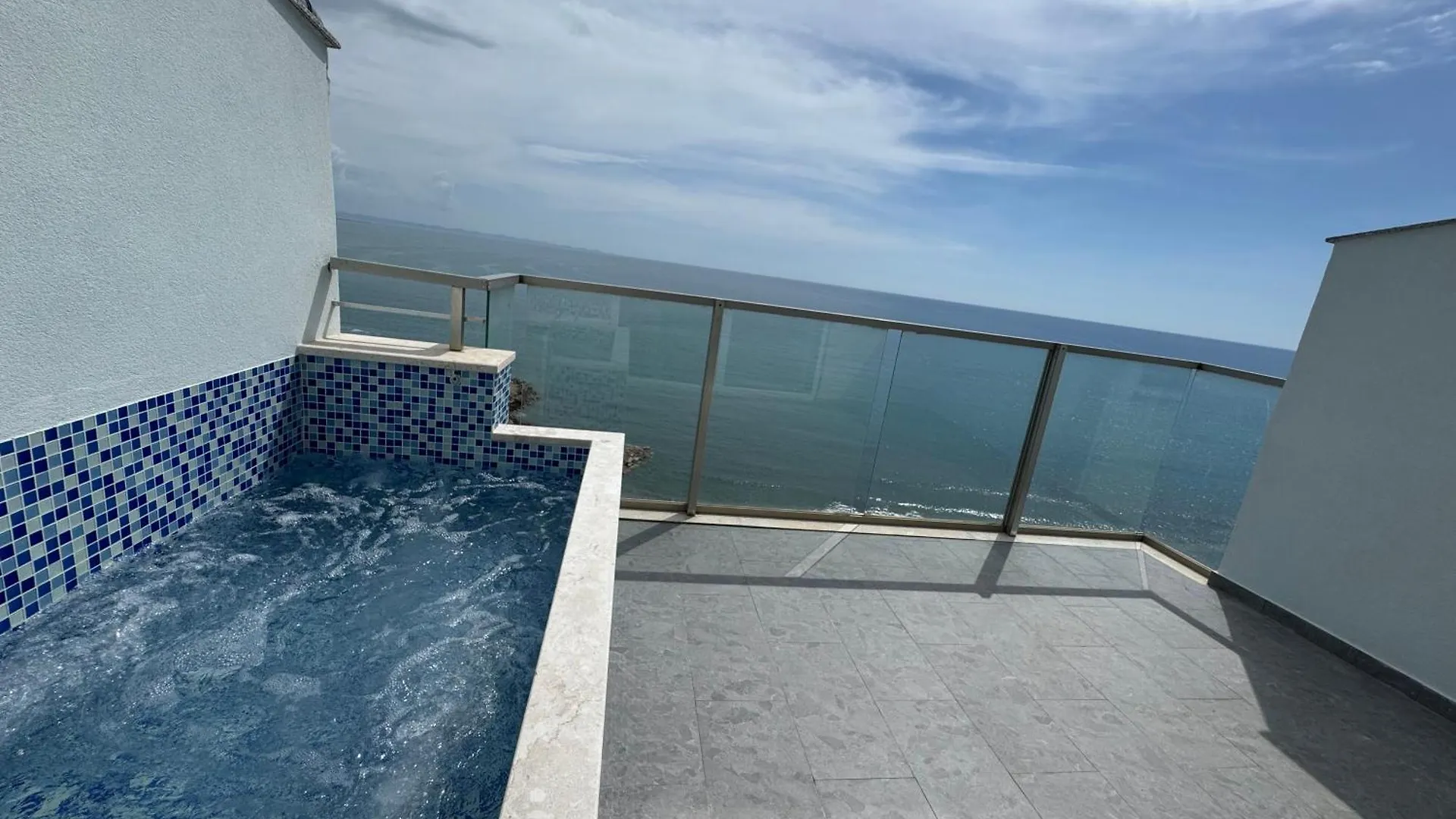 Otel Suite Rana Hedhun Shëngjin